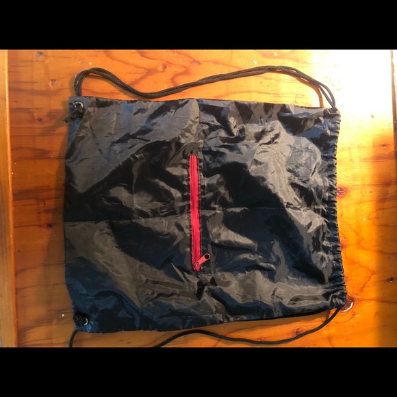 BUCKLE SPORTS/GYM BAG - Picture 3 of 4
